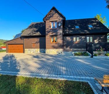 Stryszawa House | Beskidzki Domek Kurów