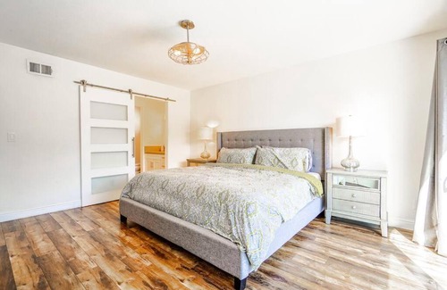 Petaluma House | Bespoke Family Resort w/ Pool+Spa+Outdoor Shower