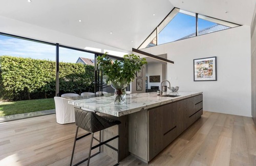 Ponsonby House | Bespoke Stays - Exquisite Elegance