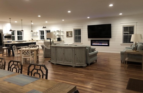 Atlantic Beach House | Best all suite oceanfront home on Atlantic Beach
