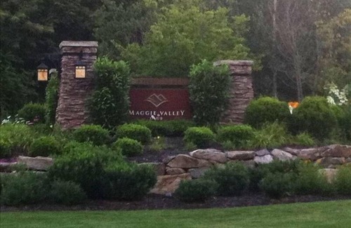 Maggie Valley Condo | Best Choice Beautiful Smokey Mountain Getaway Luxurious Condo