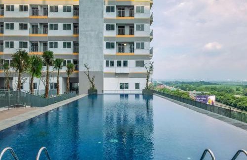 Kedungmanggu Apartment | Best Homey and Nice Studio at Royal Sentul Park Apartment By Travelio