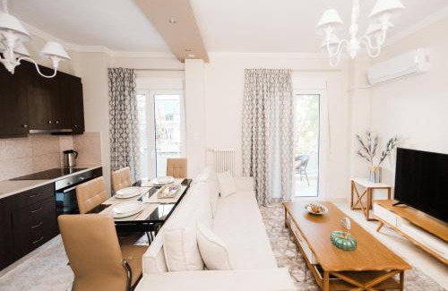 Zavlani Apartment | Best House, Ellinou Stratiotou, Ayia, Patra