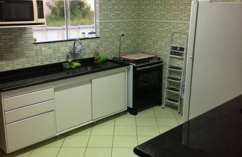Cabo Frio House | BEST LOCATION, SPACIOUS/POOL/BARBECUE