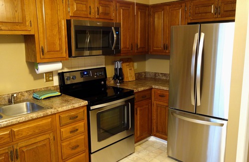 Overland Park House | Best lodging choice in Overland Park, KS
