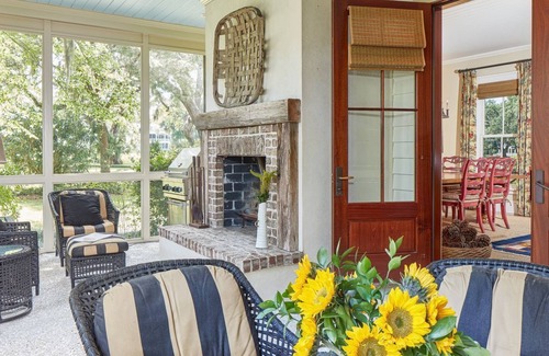 Palmetto Bluff House | BEST of what Wilson Village has to offer