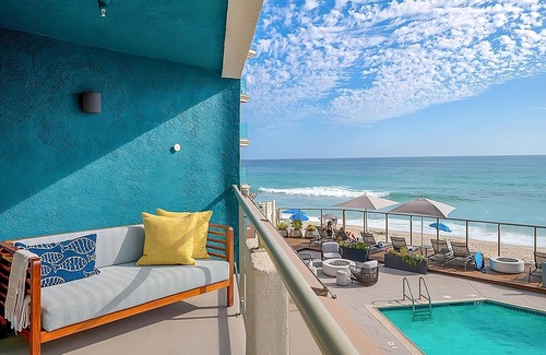 Carlsbad Village House | Best Place to Unwind! Beachfront Property w/Outdoor Pool, Free Breakfast!