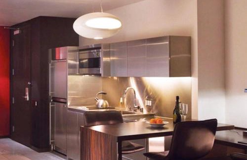 Las Vegas House | Best Strip City Views Balcony Suite No Resort Fee