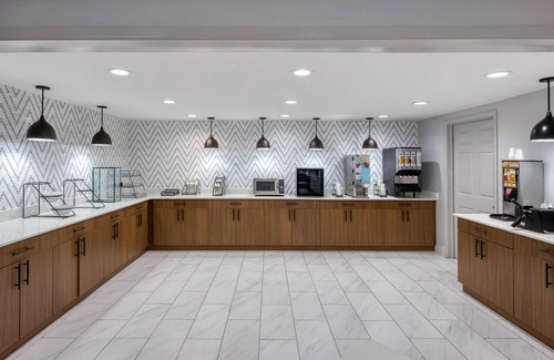 Greensboro Hotel | Best Western Greensboro Coliseum Inn