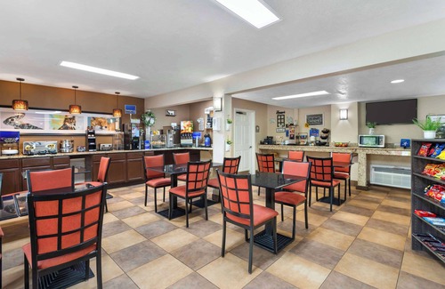 Maggie Valley Hotel | Best Western Mountainbrook Inn