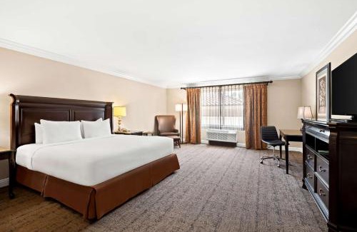 Ontario Hotel | Best Western Ontario Mills Mall