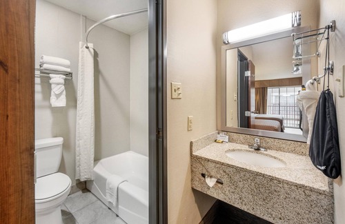 Schertz Hotel | Best Western Plus Atrium Inn