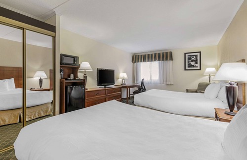 Augusta Hotel | Best Western Plus Augusta Civic Center Inn