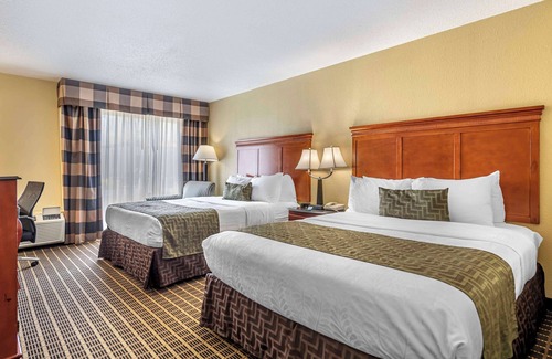 Bridgeport Hotel | Best Western Plus Bridgeport Inn