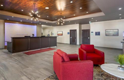 Hinton Hotel | Best Western Plus Hinton Inn & Suites