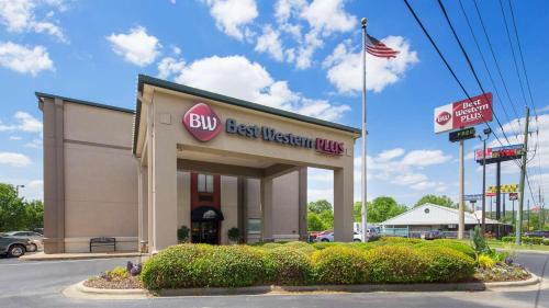 Pelham Hotel | Best Western Plus Oak Mountain Inn
