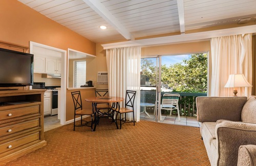 Oak Park Hotel | Best Western Plus Santa Barbara