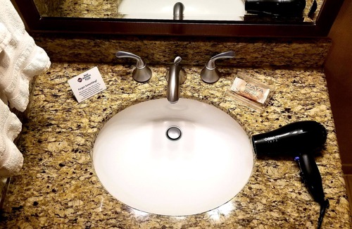 Silverdale Hotel | Best Western Plus Silverdale Beach Hotel