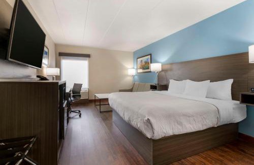 South Holland Hotel | Best Western Plus South Holland Chicago Southland