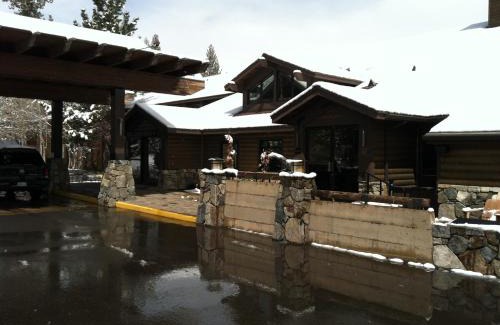 Truckee Hotel | Best Western Plus Truckee-Tahoe Hotel