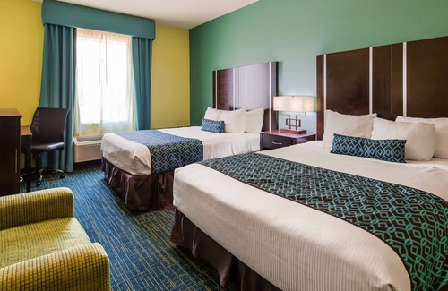 Carrizo Springs Hotel | Best Western Plus Carrizo Springs Inn & Suites