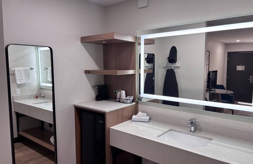 Bay Park Hotel | Best Western San Diego Pacific Beach/Mission Bay