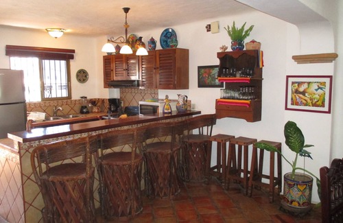 Emiliano Zapata Condo | BESTLOCATION on thebeachVeryPopularVISTAdelSOL802 ZONAROMNTICA Maid Srvce Incld