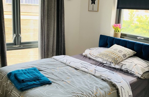 Sittingbourne House | Beta, Double Room, City Centre, Sittinbourne Kent