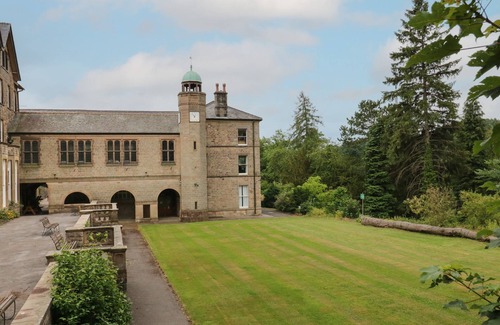 Calver Cottage | BETHANY A, with a garden in Calver