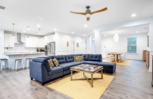 Bethany Beach House | Bethany West Retreat W/Shared Pool, Free WiFi, Full Kitchen & Ideal Location