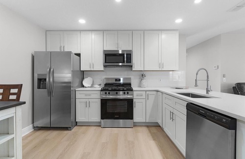 Alhambra House | BETTER THAN A 5 STAR HOTEL WITH GOLF CART WHOLE HOUSE TOTALLY REMODELED