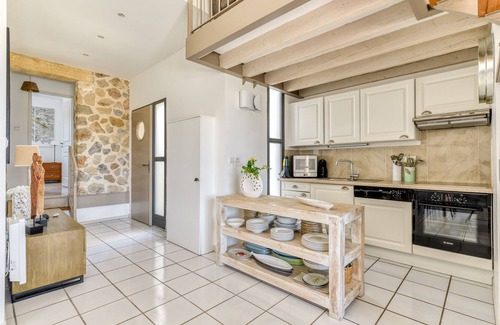Durban-Corbieres Villa | Between land and sea in the Cathar region