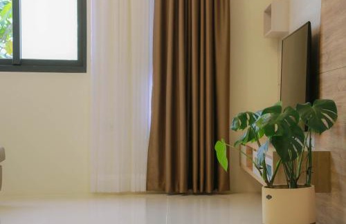 Ji'an Bed & Breakfast | Between mountains B&B