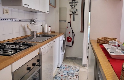 Sestri Levante Apartment | Between Portofino and Five Lands nice flat PRIVATE GARAGE terraces air-condition