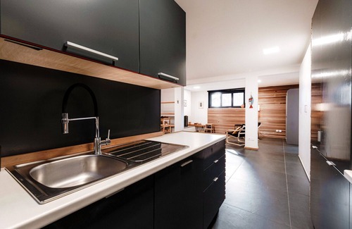 Vacallo Apartment | Between the hills bordering Italy (Modern Flat)