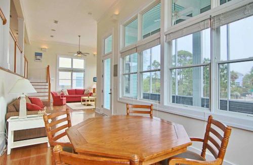 Plantation House | Between Tides