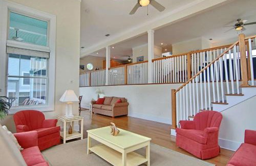 Plantation House | Between Tides