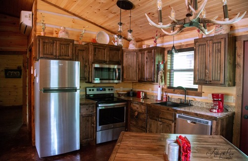 Harriet Cabin | Beulah Cabin - Just minutes from the lower Buffalo National River!