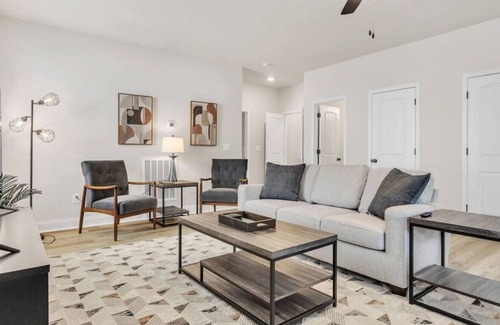 Greer House | Beverly Place- Greer Retreat