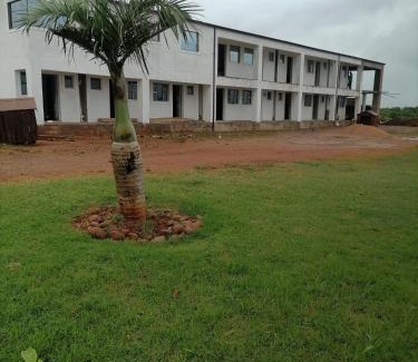 Kingsborough Apartment | BF Dlamini Guesthouse