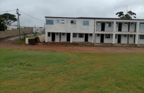 Kingsborough Apartment | BF Dlamini Guesthouse