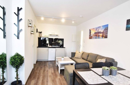Solingen Apartment | BH05 Boardinghouse Werwolf by Teamflats