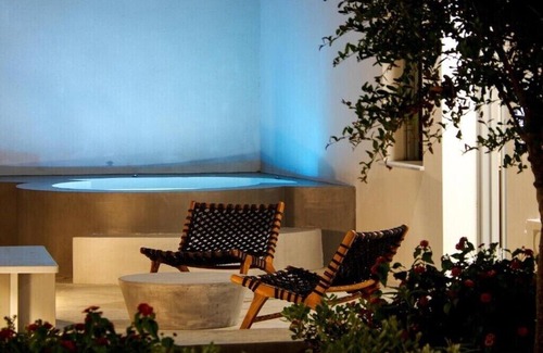 Kini Apartment | BH836 - C - Suite Syros