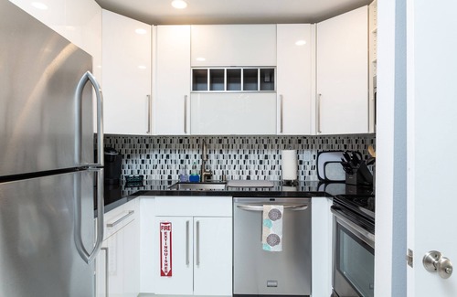 Warm Sands Condo | Biarritz Escape