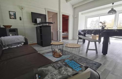 Seilhac House | Bienvenue au CHAT LAIT !