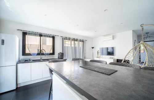 Peyrestortes House | Bienvenue chez Sandyan- A 15 minutes de la plage