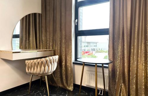 Psie Pole Apartment | Bierutowska Apart - Lift & Laundry