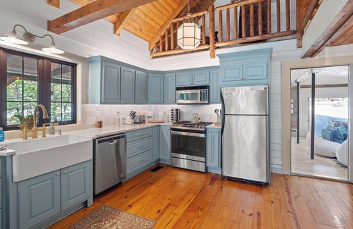 Houston House | Big Bend Retreat: 5 BR, 3 BA in Houston, Sleeps 14