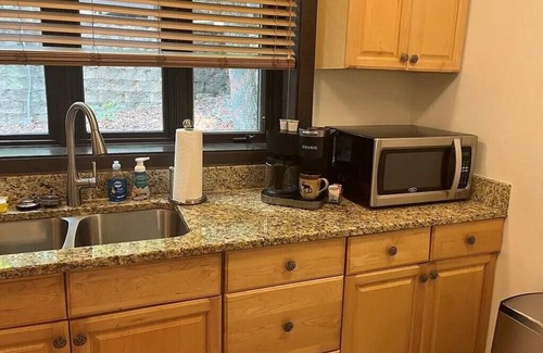Big Canoe Condo | Big Canoe Condo with Views of Lake Sconti