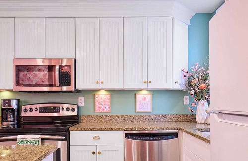 Historic District - North House | Big Groups! Walk to River Street, Bars, and Shopping